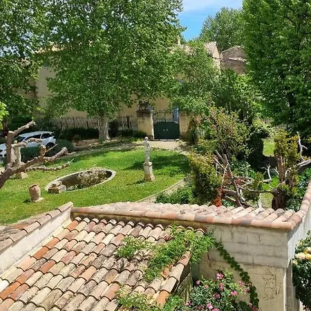 En Plein Coeur De - 55 M2 Renoves - Avec Parking Appartement